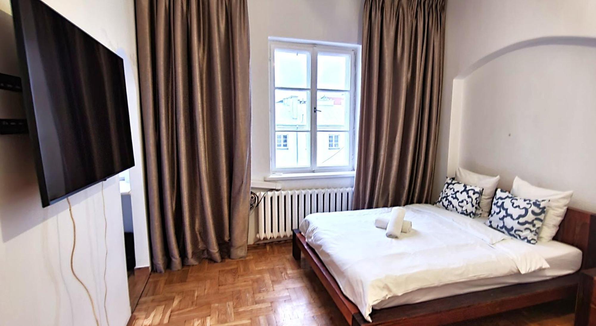 Art Dreams Apartament Chmielna 5 Varsóvia Exterior foto